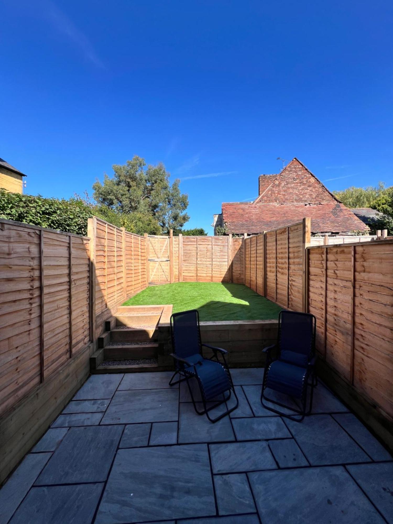 Two Bedroom Bridgnorth Bliss Εξωτερικό φωτογραφία